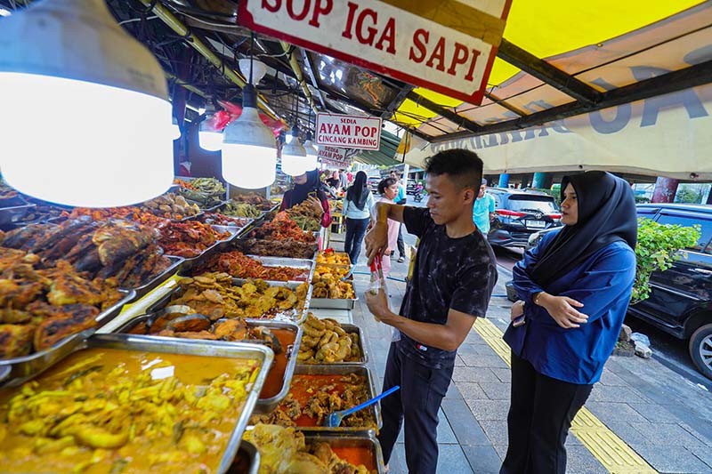 Hidangan Nasi Kapau untuk Menu Berbuka Puasa - Bagian 1