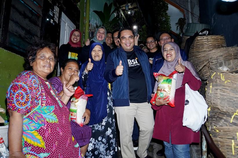 Bantuan Makanan dan Alat Kebersihan untuk Korban Banjir Jabodetabek - Bagian 1