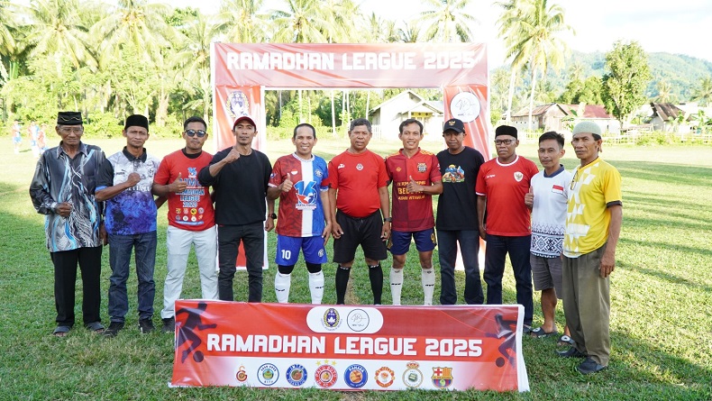 title Partai Perindo Sulteng Gelar Turnamen Sepak Bola Liga Ramadan 2025, Nama Tim dari Makanan Takjil Partai Perindo Sulteng Gelar Turnamen Sepak Bola Liga Ramadan 2025, Nama Tim dari Makanan Takjil