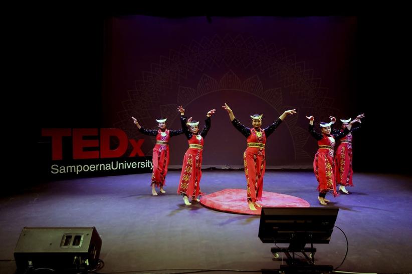 TEDxSampoerna University 2025 Memotivasi Generasi Muda Ciptakan Perubahan Positif - Bagian 4