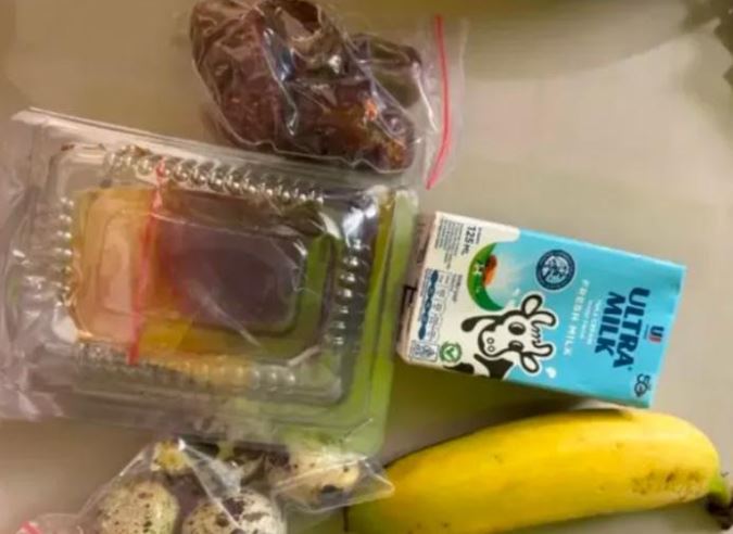 title Viral Menu Makan Bergizi Gratis di Pandeglang Singkong Rebus dan Telur Puyuh Viral Menu Makan Bergizi Gratis di Pandeglang Singkong Rebus dan Telur Puyuh