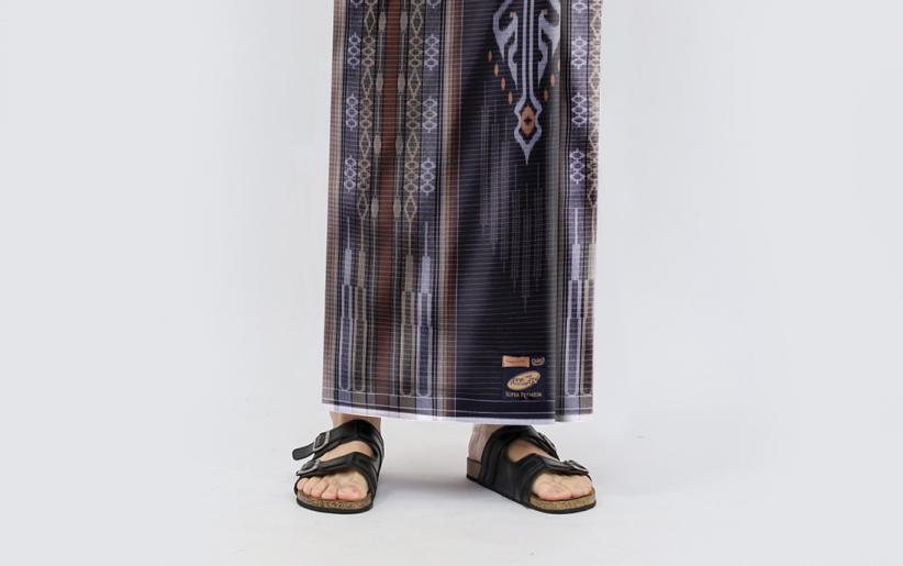 title Untuk Lebaran, Ini 8 Jenis dan Motif Sarung Atlas yang Bisa Anda Pilih Untuk Lebaran, Ini 8 Jenis dan Motif Sarung Atlas yang Bisa Anda Pilih