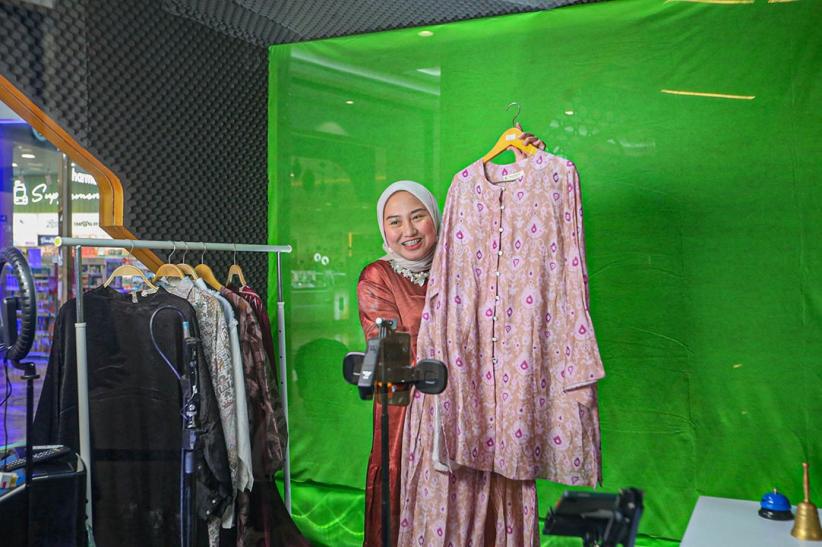 Berburu Diskon Busana Lebaran di Festival Ramadan Ekstra Seru - Bagian 6