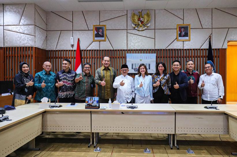 Menteri Abdul Mu'ti bersama Pemimpin Redaksi vozpublica Media Group Diskusi Soal Pendidikan Tanah Air - Bagian 6