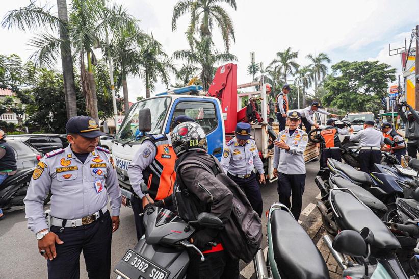 12 Motor Diangkut ke Truk Dishub Gegara Parkir Liar di Gandaria City dan Pondok Indah - Bagian 4