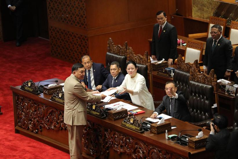 Sah! RUU TNI Resmi Menjadi Undang-Undang - Bagian 2