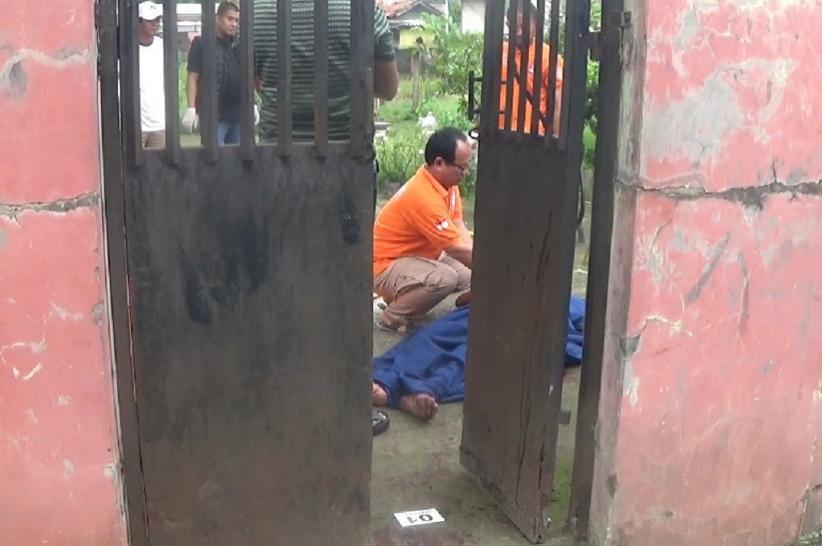 title Terungkap! Pria Tewas Dibacok OTK dalam Rumah di Purwakarta Ternyata Mantan Ketua Ormas Terungkap! Pria Tewas Dibacok OTK dalam Rumah di Purwakarta Ternyata Mantan Ketua Ormas