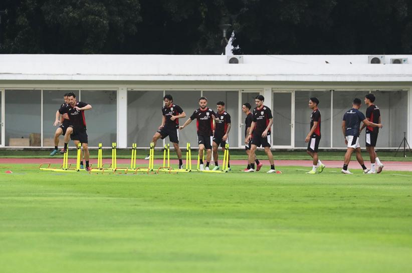 Latihan Timnas Indonesia Latihan Jelang Lawan Bahrain, 3 Pemain Ini Absen  - Bagian 1