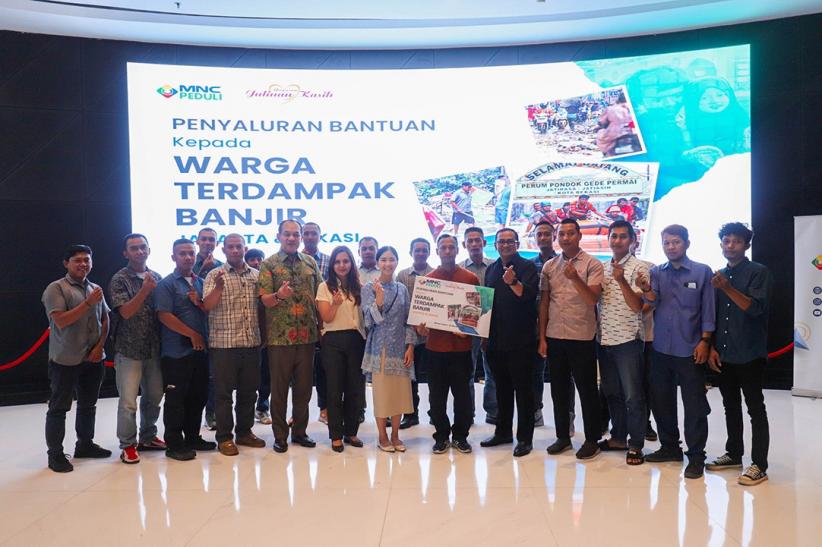 MNC Peduli Berikan Santunan untuk Korban Banjir Bekasi dan Jakarta - Bagian 4