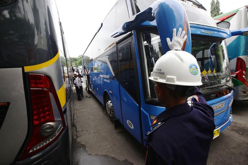 Bus Angkutan Mudik Lebaran Diperiksa Kelaikan Berkendara - Bagian 5