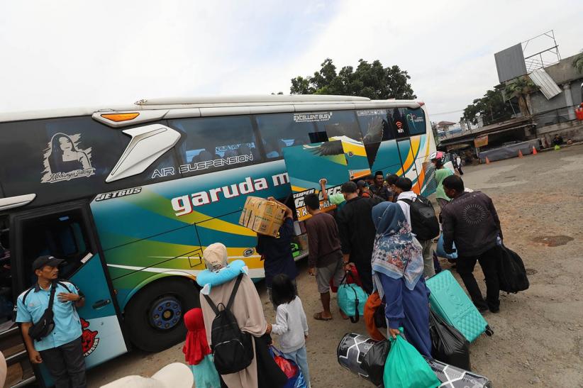 Terminal Pondok Pinang Didominasi Pemudik Tujuan Luar Pulau Jawa - Bagian 5