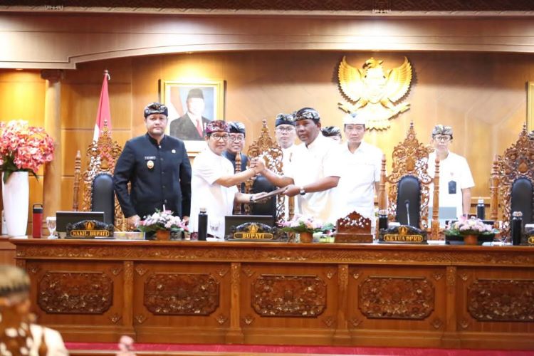 title Bupati Badung Sampaikan LKPJ 2024 Tepat Waktu, Ketua DPRD Beri Apresiasi Bupati Badung Sampaikan LKPJ 2024 Tepat Waktu, Ketua DPRD Beri Apresiasi