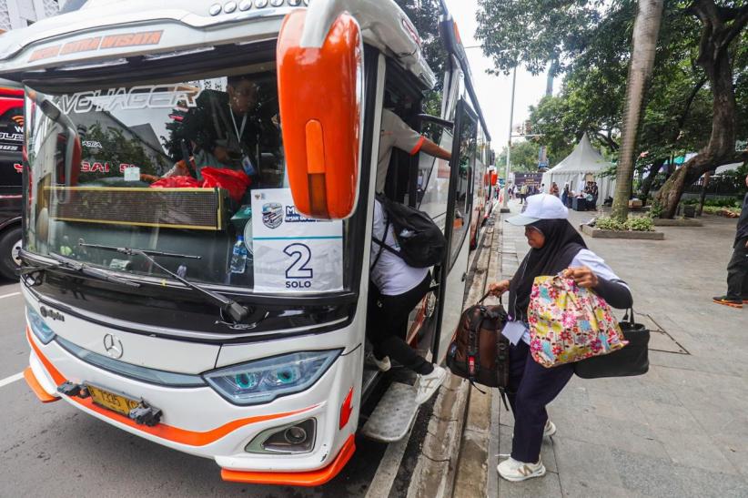 Mudik Gratis 2025, Danareksa Berangkatkan 1.600 Orang Pulang Kampung - Bagian 2