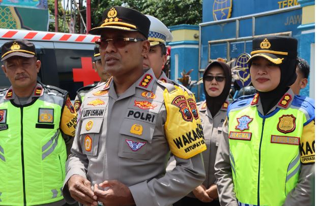 Cek Pos Terpadu Bawen, Wakapolda Jateng Minta Personel Antisipasi Lonjakan Pemudik Hari Ini