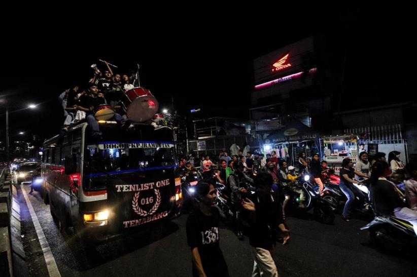 Suasana Malam Takbiran Sambut Hari Raya Idul Fitri 1446 H di Tanah Abang - Bagian 4