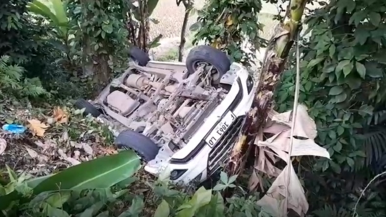 Pengemudi Mengantuk, Toyota Innova Kecelakaan di Jalan Raya Nanggung Bogor