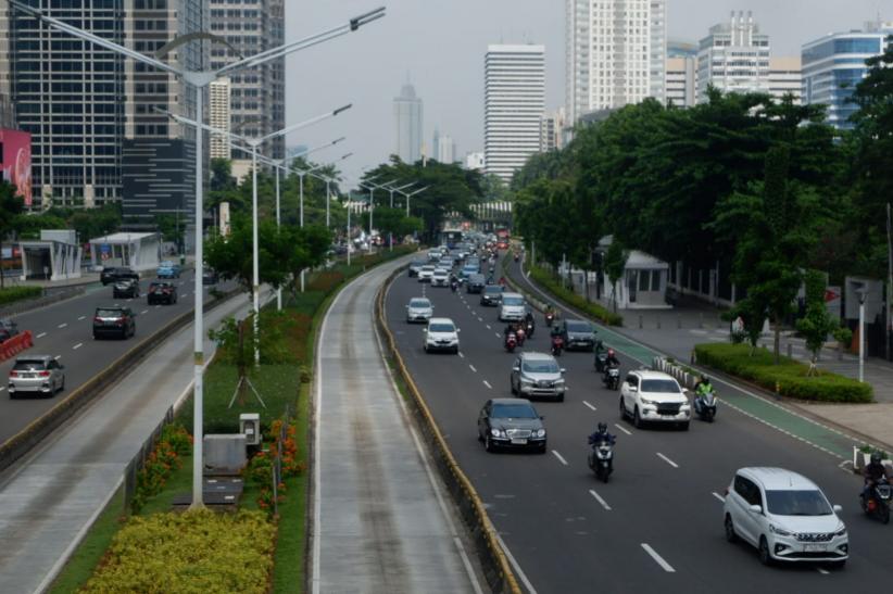 Suasana Lalu Lintas Jakarta pada Hari Pertama Kerja usai Libur Lebaran - Bagian 1