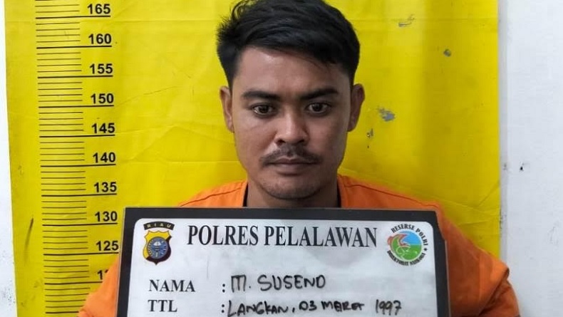 title Viral Sisa Pesta Narkoba dan Miras di TK Riau, 1 Orang Ditangkap Diduga Pengedar Sabu Viral Sisa Pesta Narkoba dan Miras di TK Riau, 1 Orang Ditangkap Diduga Pengedar Sabu