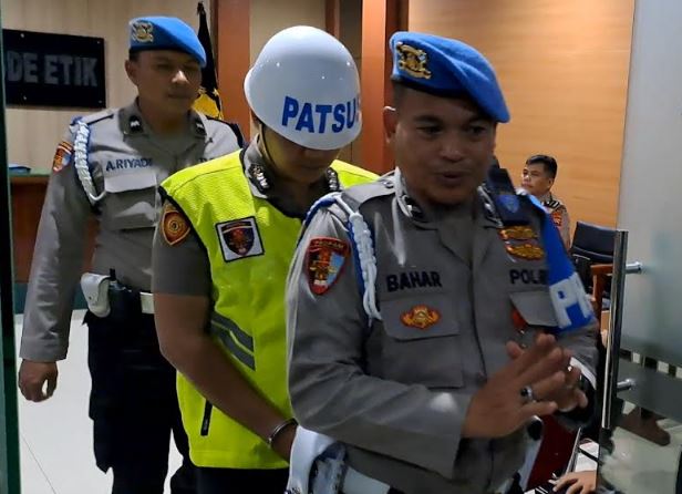 Tok! Anggota Intel Polda Jateng Brigadir AK Dipecat terkait Kasus Pembunuhan Bayi