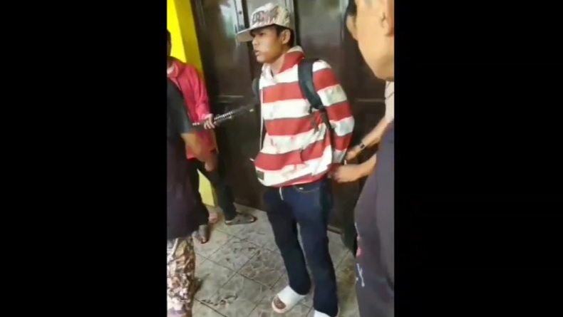 Sakit Hati Dipecat dari Pekerjaan, Pemuda di Cianjur Bacok Mantan Bos 
