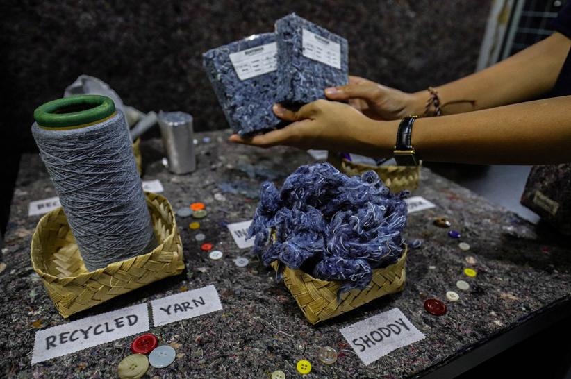 Begini Proses Daur Ulang Limbah Pakaian Bekas Jadi Produk Bernilai Tinggi - Bagian 8