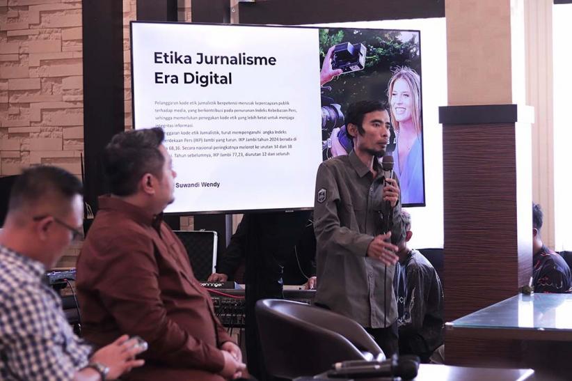 Silaturahmi dan Workshop Kode Etik Jurnalistik di Jambi - Bagian 2