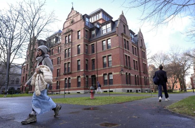 Bagaimana Bisa Pemerintah AS Tolak dan Usir Mahasiswa Asing dari Harvard?