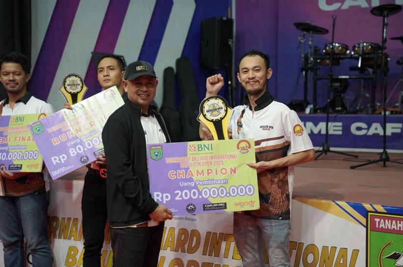 Atlet Biliar Heri TMJ Juara Batulicin Open 2025, Sabet Hadiah Rp200 Juta! - Bagian 3