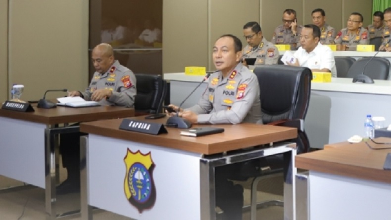 Puluhan Debt ColleCtor Ngamuk di Polsek Bukit Raya, Kapolda Riau Keluarkan Perintah Tegas