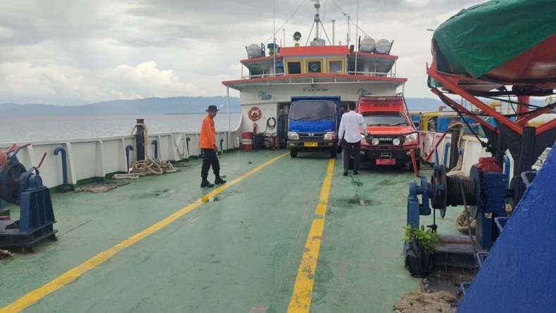 title Guru SMP di Buton Utara Hilang, Tim SAR Gabungan Dikerahkan untuk Pencarian Guru SMP di Buton Utara Hilang, Tim SAR Gabungan Dikerahkan untuk Pencarian