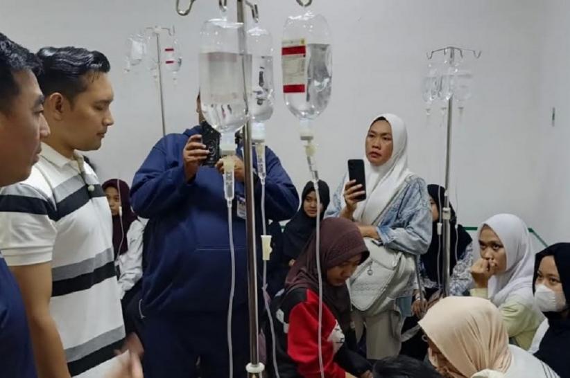 Puluhan Pelajar MAN I Cianjur Keracunan, Diduga usai Santap Makan Bergizi Gratis