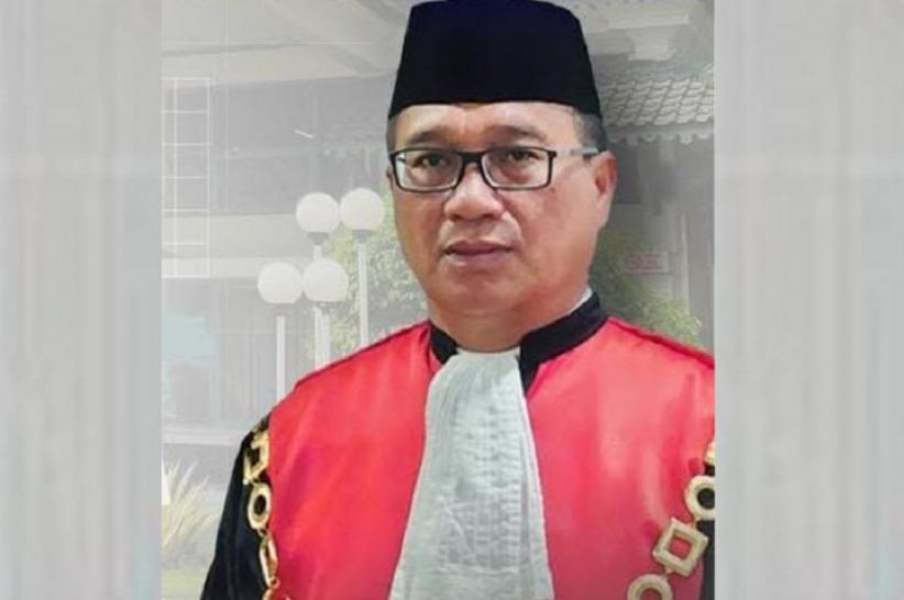 title Profil Hakim Putu Gde Hariadi, Pimpin Sidang Gugatan Ijazah Jokowi dan Mobil Esemka Profil Hakim Putu Gde Hariadi, Pimpin Sidang Gugatan Ijazah Jokowi dan Mobil Esemka