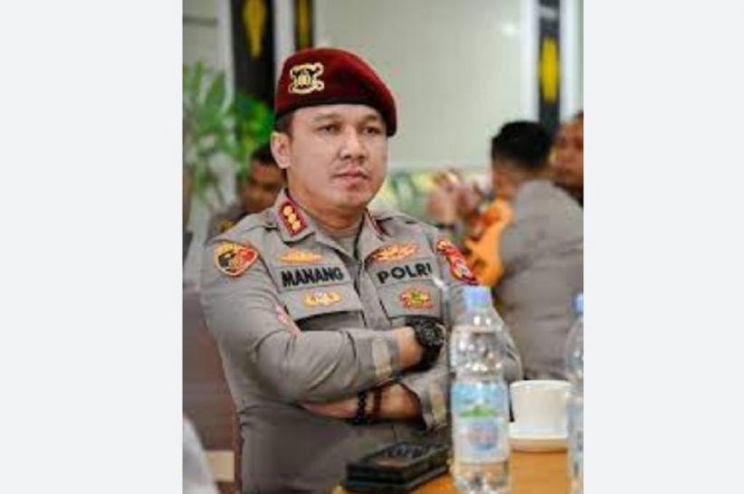 title Profil Kombes Manang Soebeti, Polisi Populer di Jambi Fans MU Profil Kombes Manang Soebeti, Polisi Populer di Jambi Fans MU