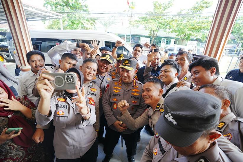 Kapolri Apresiasi Aiptu Jimmi Dirikan Pesantren Gratis bagi Anak Kurang Mampu - Bagian 3