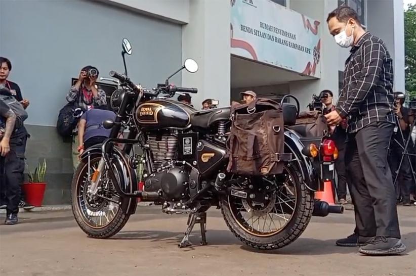 Penampakan Motor Royal Enfield Milik Ridwan Kamil Disita KPK - Bagian 2