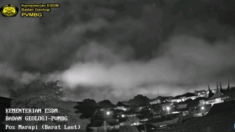 Gunung Marapi Kembali Erupsi, Dentuman Terdengar hingga Rumah Warga Bergetar