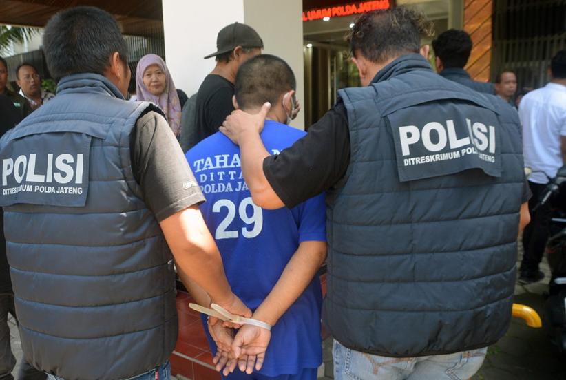 Begini Modus Gadai Mobil dengan STNK Palsu, Pelaku Curi Kendaraan di Mal - Bagian 5