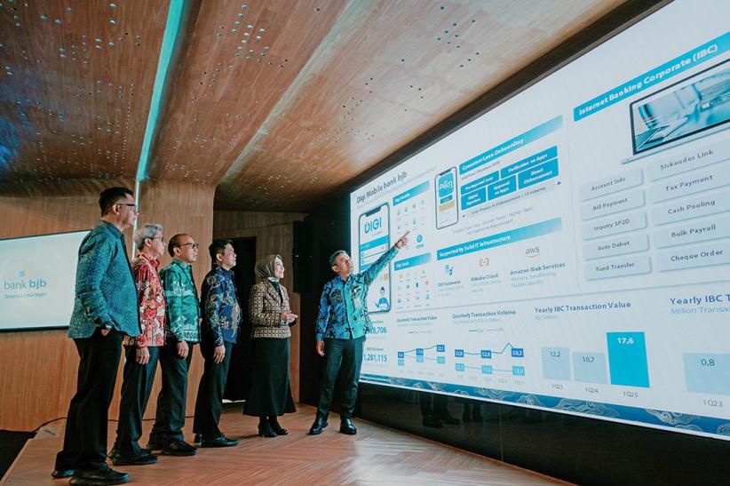 Tumbuh Positif di Tengah Tantangan, bank bjb Cetak Laba Rp606 Miliar pada Triwulan I 2025 - Bagian 2