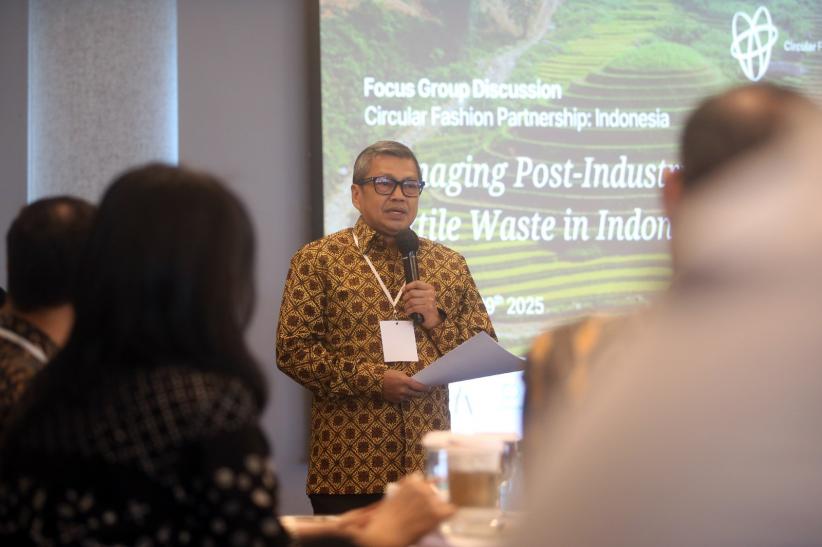 Pertemuan Pemerintah hingga Akademisi Bahas Daur Ulang Limbah Tekstil - Bagian 1