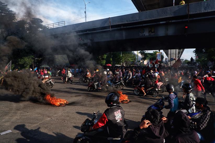 Buruh dan Mahasiswa Bersatu pada Aksi May Day di Makassar - Bagian 1