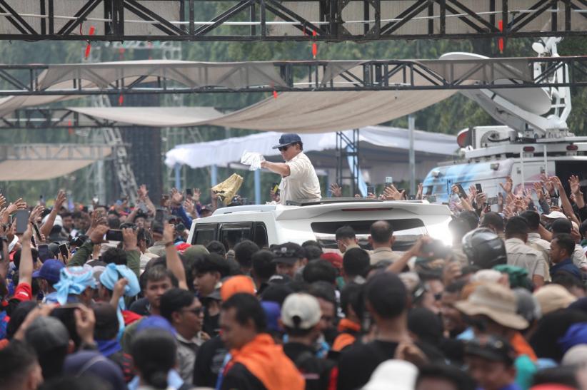 Presiden Prabowo Hadiri Hari Buruh 2025, Janji Bentuk Satgas PHK - Bagian 5