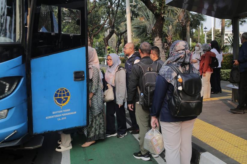 ASN Pemprov Jakarta Wajib Naik Transportasi Umum Setiap Hari Rabu - Bagian 2