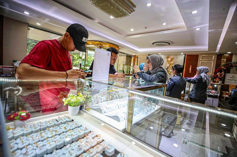 Kenaikan Harga Emas Perhiasan Picu Inflasi April 2025 Capai 1,17 Persen - Bagian 4