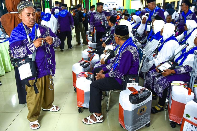 Potret Jemaah Haji Kloter Pertama Embarkasi Palembang  - Bagian 3