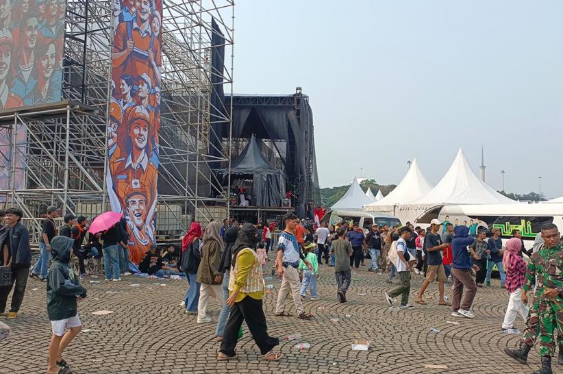 Peringatan Hari Buruh 2025 di Monas Berlangsung Kondusif - Bagian 3