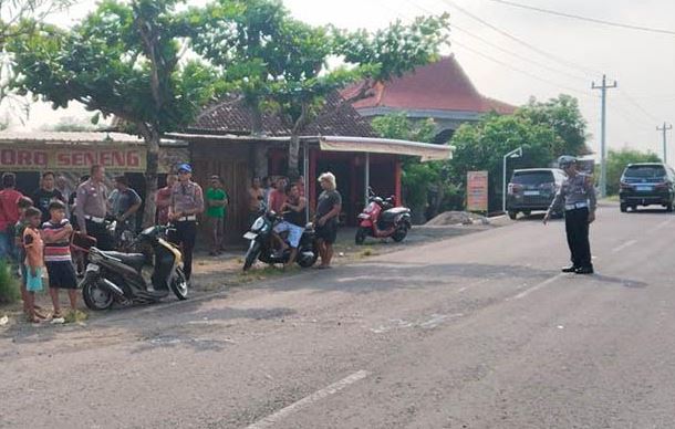 title Kecelakaan Maut di Kulonprogo, Emak-Emak Tewas Tertabrak Pikap, Anak luka-Luka Kecelakaan Maut di Kulonprogo, Emak-Emak Tewas Tertabrak Pikap, Anak luka-Luka