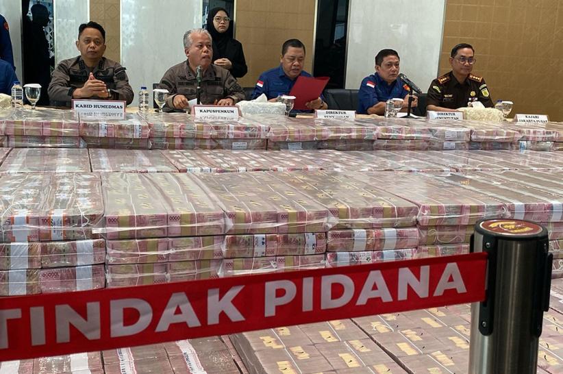 Kejagung Pamer Tumpukan Uang Rp479 Miliar dari Kasus TPPU Korupsi Kelapa Sawit - Bagian 2