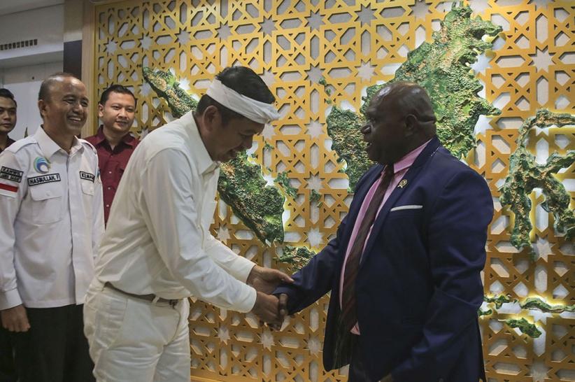 Gubernur KDM dan Menteri HAM Sepakat Barak Militer untuk Bentuk Karakter Anak - Bagian 4