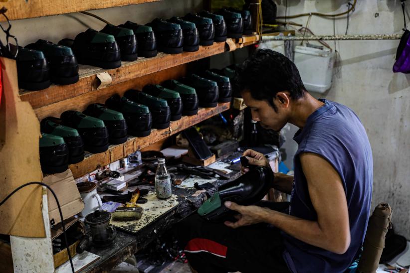 Melihat Produksi Sepatu Kulit Legend di Cakung, Bertahan Sejak Tahun 1970-an - Bagian 6