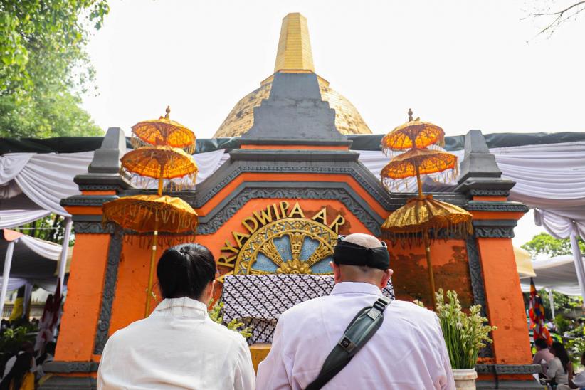 Prosesi Puja Bakti Peringati Waisak 2569 di Jakarta - Bagian 4